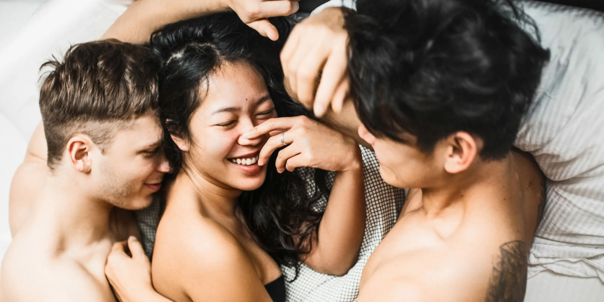 5 правил группового секса. Достоинства и недостатки