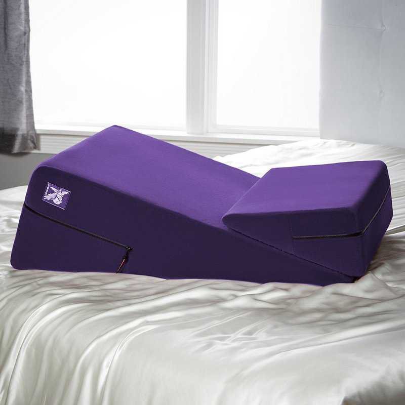 Купите Набор подушек для любви Liberator Wedge/Ramp Combo - фиолетовый в оф...
