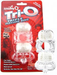 Кольцо на пенис Trio О с двумя стимуляторами и петлей на мошонку – прозрачный