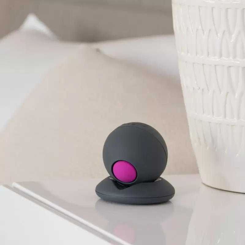 Водонепроницаемый магнитно-левитационный пульсатор Revel Body One – серый с фиолетовым