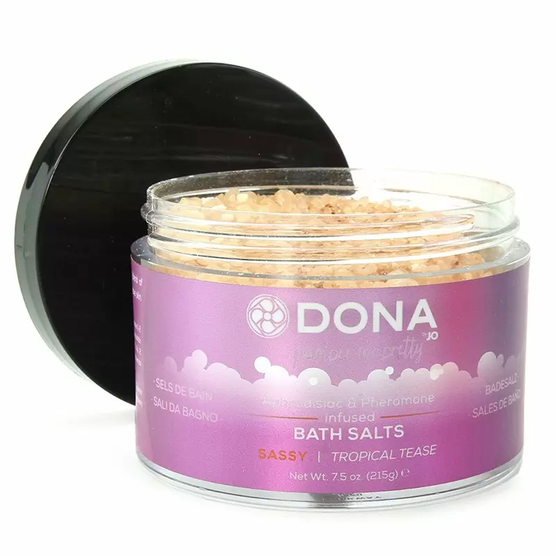Цветная соль для ванны Dona Pamper Me Pretty Sassy с феромонами – тропический, 215 г