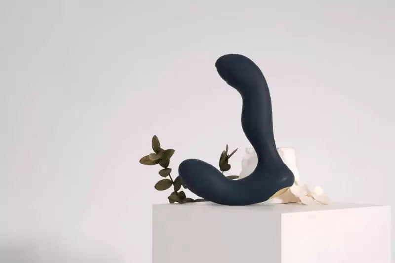 Интерактивный массажер простаты Svakom Iker Neo с пульсацией, 10 режимов, дистанционное управление, функция блокировки