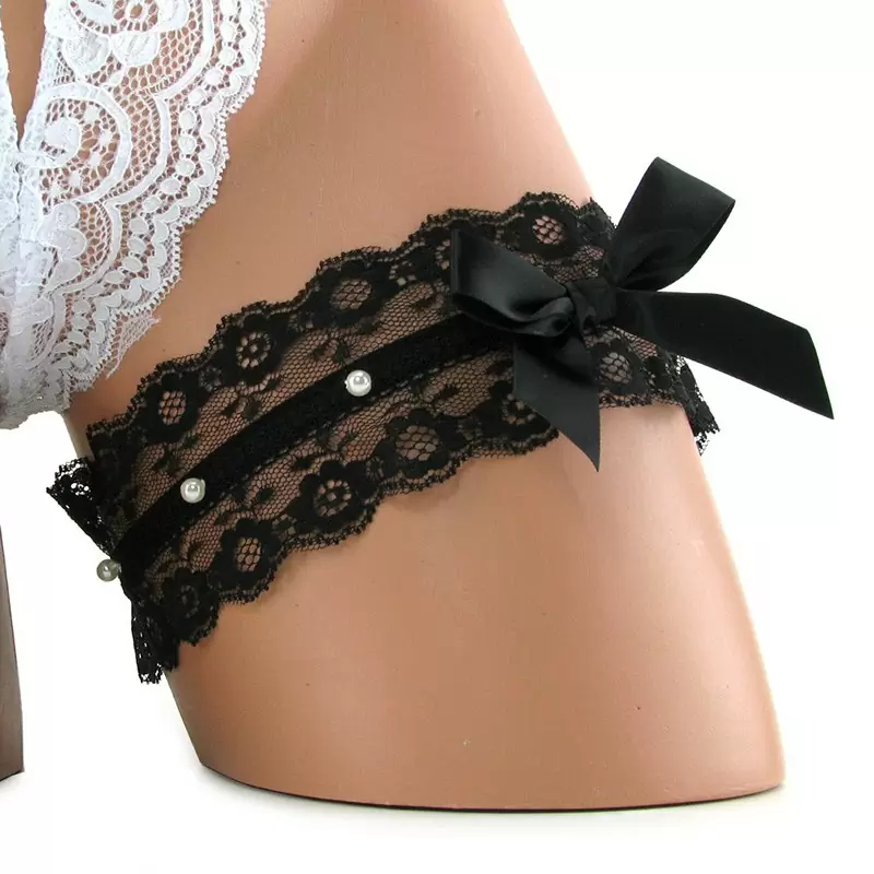 Подвязка на ногу Playful in Pearls Pearl Garter – черная