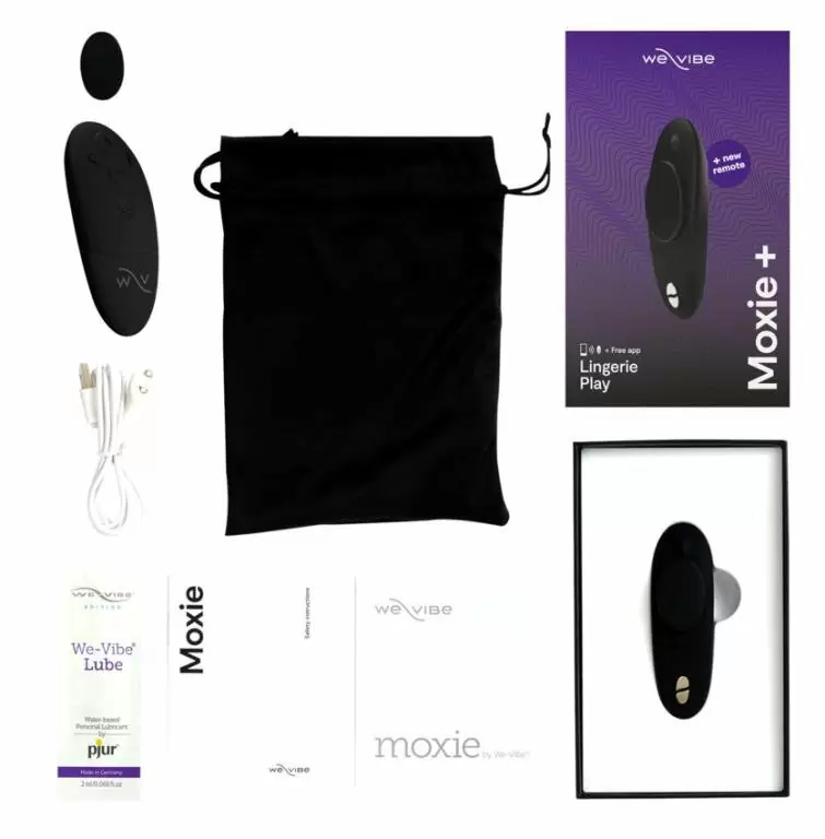 Стимулятор клитора с креплением в трусики We-Vibe Moxie+ Satin Black