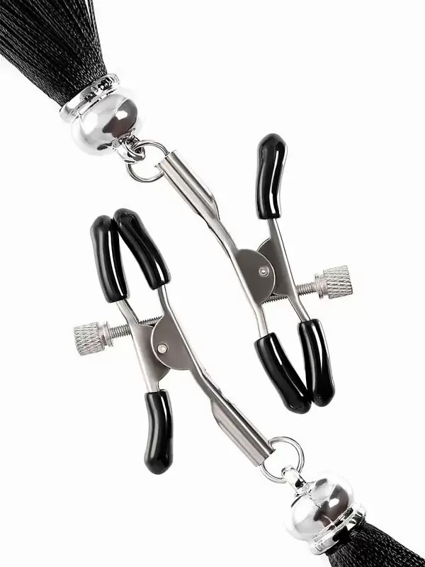 Зажимы на соски «Прищепки» Pecado BDSM — черные, с кисточками из шелка, металл