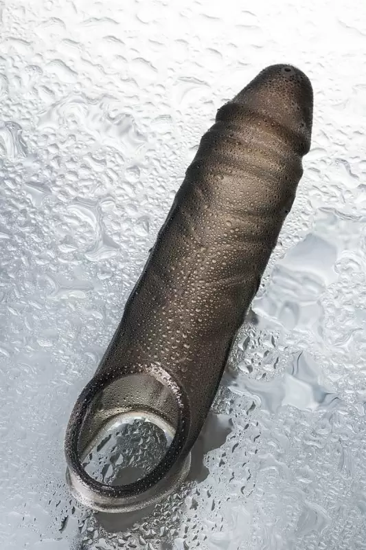 Реалистичная увеличивающая насадка на пенис TOYFA XLover с петлей на мошонку – серый