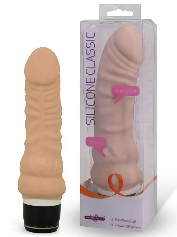 Реалистичный вибромассажер Silicone Classic с изогнутой головкой – телесный