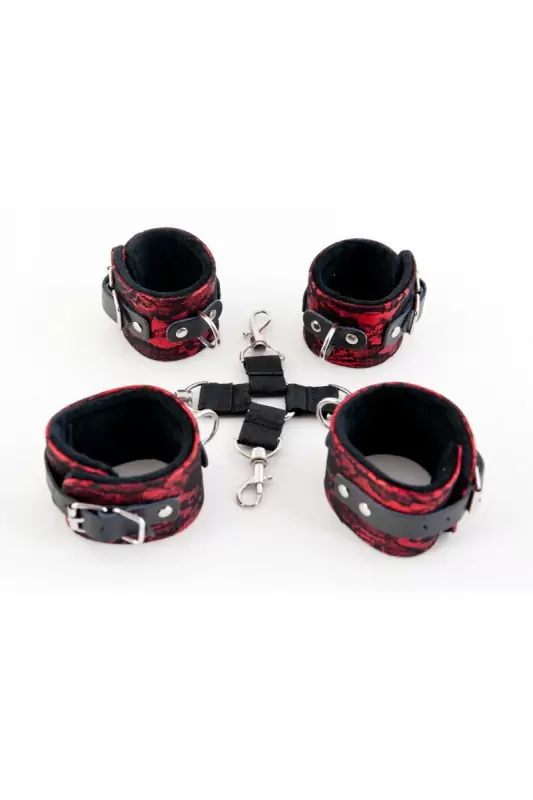 Кружевной бондажный комплект TOYFA Marcus – красный 