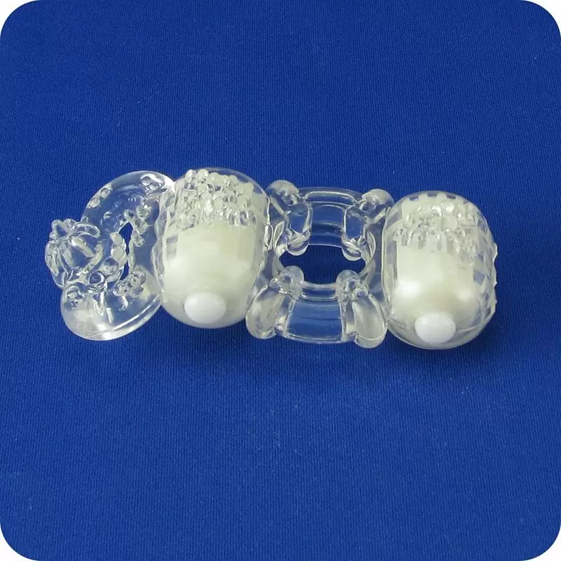 Кольцо на пенис Trio О с двумя стимуляторами и петлей на мошонку – прозрачный