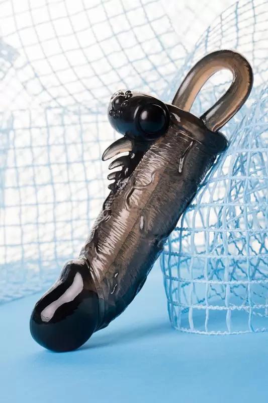 Увеличивающая насадка на пенис TOYFA XLover с вибрацией и кольцом на мошонку – серый