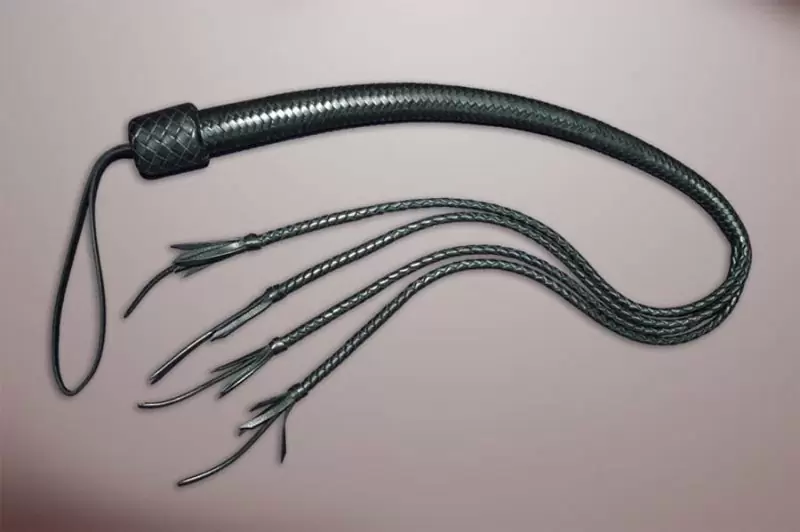 Плеть «Гадюка гибкая - четыре жала» 