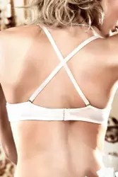 Бесшовный бюстгальтер Back in Heaven на косточках с глубоким декольте – белый, 32C