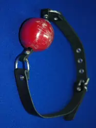 Красный кляп «Замолчи»