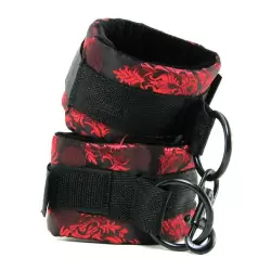 Наручники атласные Scandal Universal Cuffs