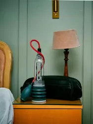 Гидропомпа Bathmate HydroXtreme8 crystal, с грушей, для мужчин с размером до 21 см