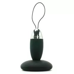 Два взаимоуправляемых вибратора: виброяйцо с пультом Luna Selene беспроводной – черный