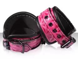 Наручники соединенные цепью Sinful - Wrist Cuffs