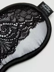 Маска на глаза Fifty Shades of Grey Play Nice, с кружевом, атласная, 18,5 см