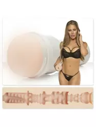 Мастурбатор вагина Fleshlight Signature Nicole Aniston Fit – телесный