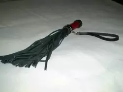 Кожанная плетка Princess