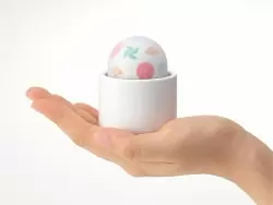 Мини-вибратор Iroha Temari Hana by Tenga. 6 настроек вибрации, ABS/Силикон, водонепроницаемый 