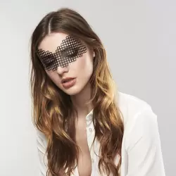 Маскарадная маска Erika в сеточку – черный