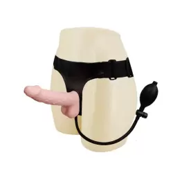 Расширяющийся страпон на трусиках с грушей Ultra Harness – телесный 