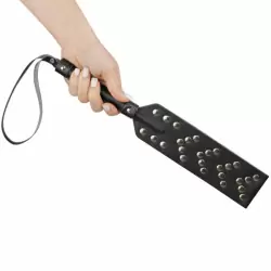 Шлепалка с клепками