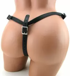 Женский страпон Ultra Harness 2000