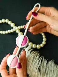 Бархатистые вагинальные шарики Geisha Balls 2 – розовый