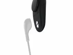 Стимулятор клитора с креплением в трусики We-Vibe Moxie+ Satin Black