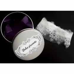 Кружевная маска-диадема ручной работы Dolce Piccante Delicati pizzi - белый