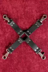 Переходник кожаный бондажный TOYFA Theatre – черный