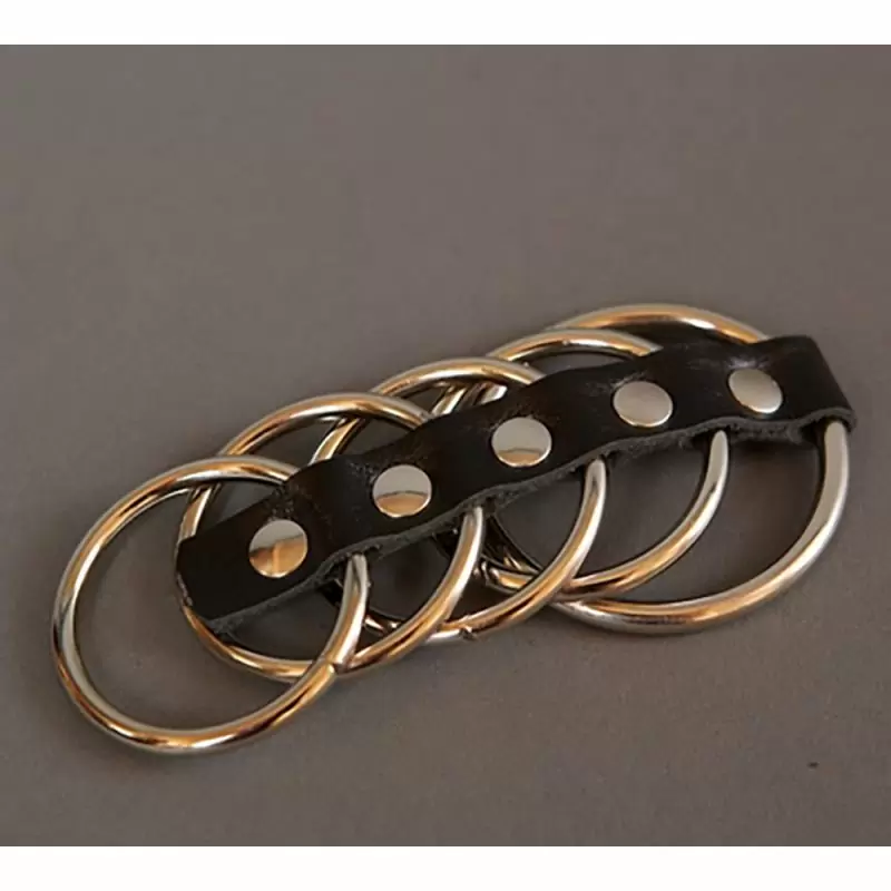 Сбруя на пенис и мошонку Подиум 5 колец - черный