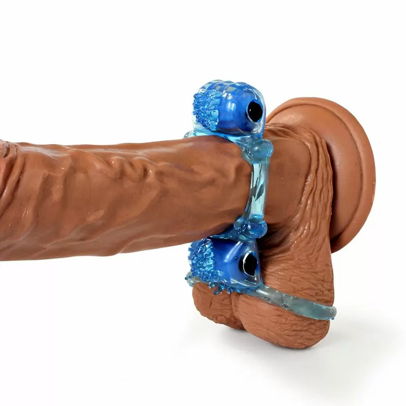 Кольцо на пенис Trio О с двумя стимуляторами и петлей на мошонку – прозрачный