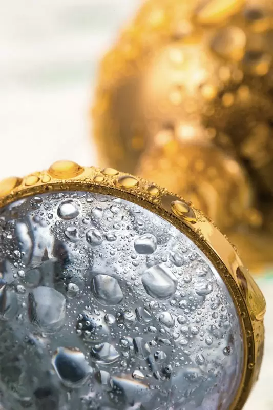 Изящная анальная пробка TOYFA с кристаллом цвета алмаза - золотистый с белым