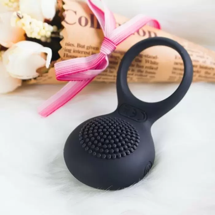 Черное эрекционное виброкольцо с круглым стимулятором, Svakom Tyler