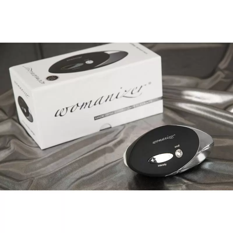 Бесконтактный клиторальный стимулятор Womanizer Pro – черный с серебристым