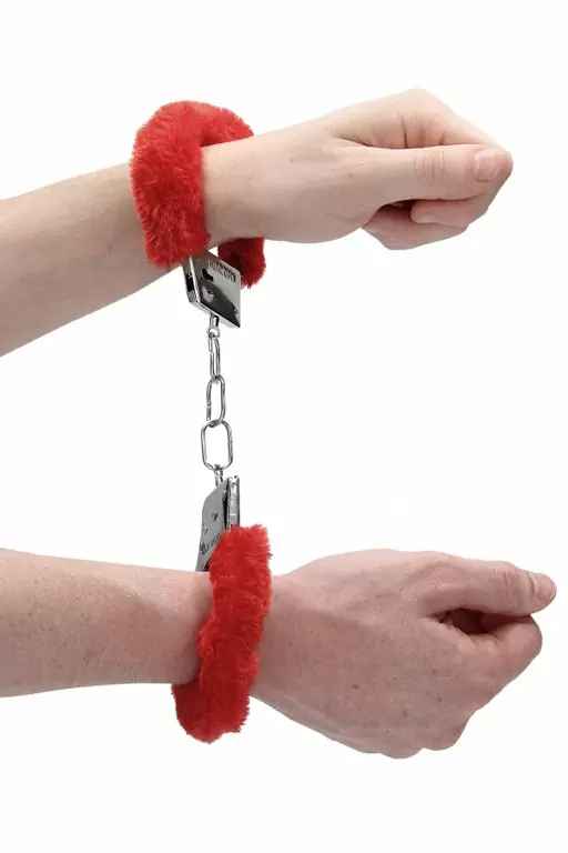Металлические наручники с меховой обивкой Beginner's Handcuffs Furry (Красный)
