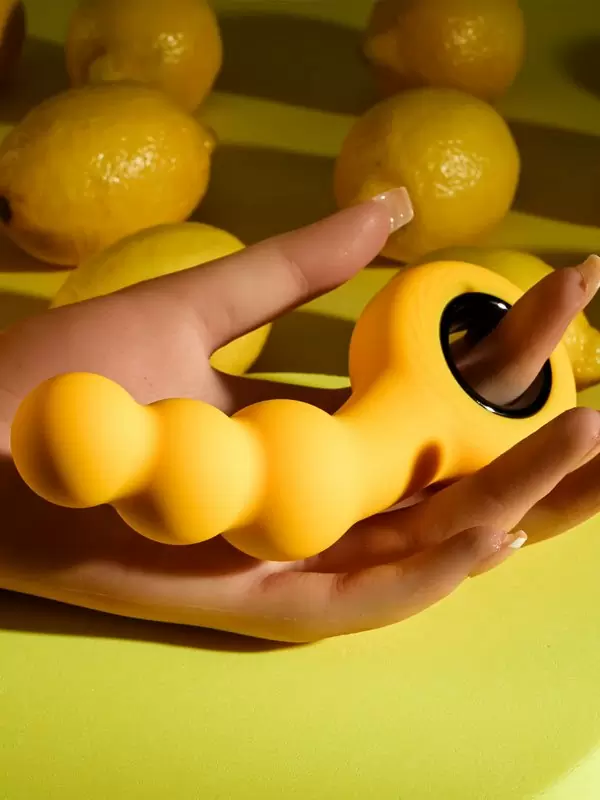 Анальная пробка Evolved Bumble, с вибрацией, 12 режимов, желтая