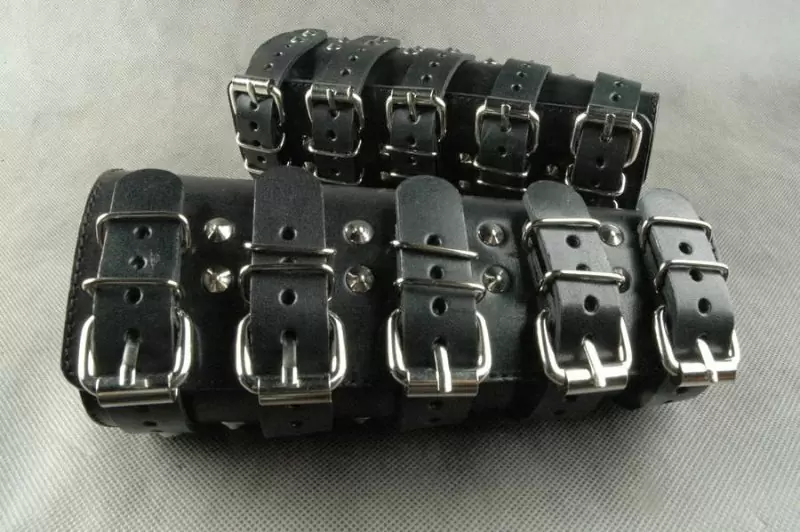 Наручья подшитые