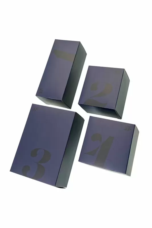 Новогодний подарочный набор для пар Satisfyer Advent Box