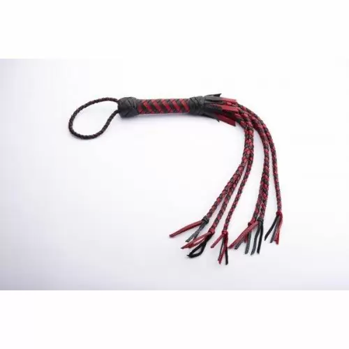 Плеть пятихвостая черно-красная короткая