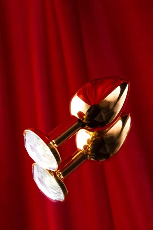 Изящная анальная пробка TOYFA с кристаллом цвета алмаза - золотистый с белым