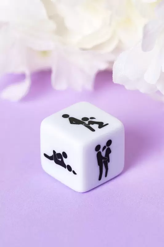 Игральный кубик Eromantica «ПОЗЫ СТРАСТИ»