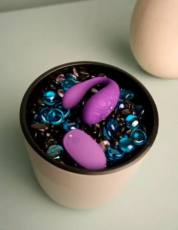 Парный вибратор Amovibe TWIN+ Purple, 8 см, 4 режима, управление через приложение, силикон, фиолетовый