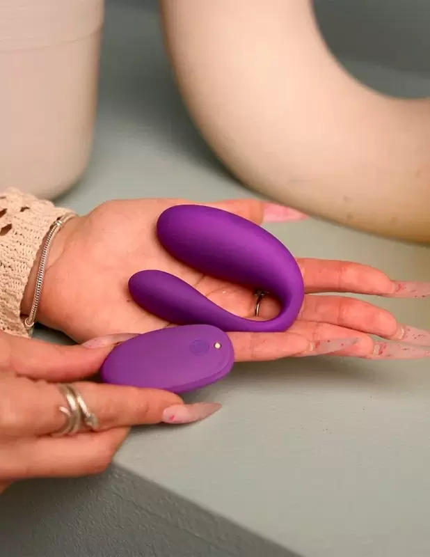 Парный вибратор Amovibe TWIN+ Purple, 8 см, 4 режима, управление через приложение, силикон, фиолетовый