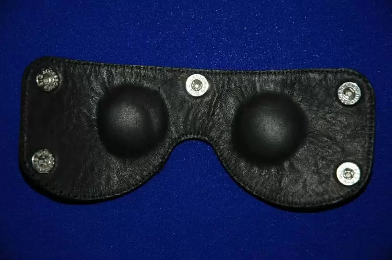 Шлем «Слеп и нем»