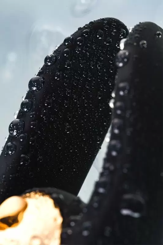 Черный вибратор для клитора и наружных интимных зон Waname D-Splash Wave, 9.3 см, силикон