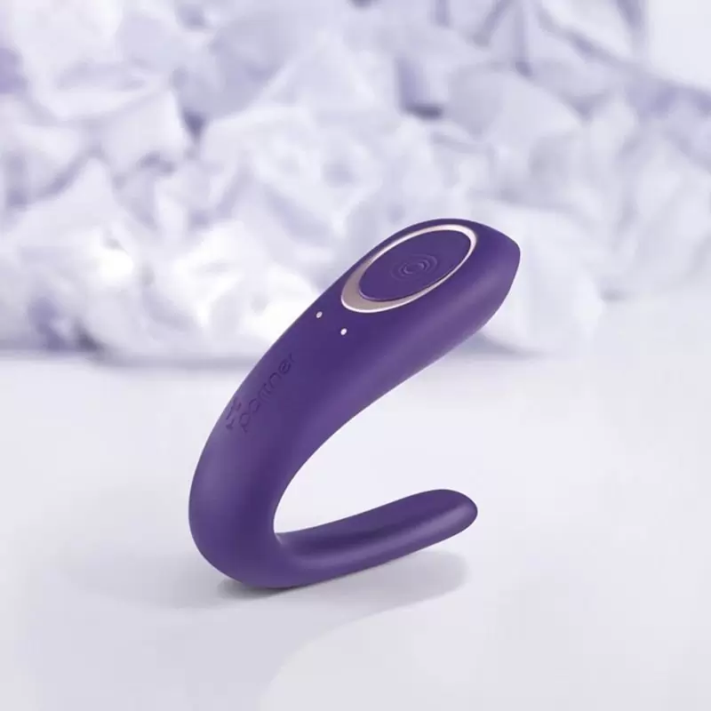 Водонепроницаемый перезаряжаемый вибромассажер для пар Partner – фиолетовый 